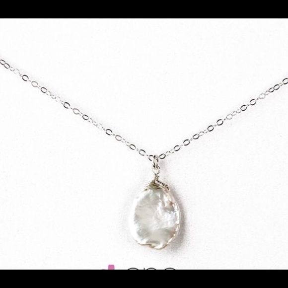 Dogeared Jewelry - Dogeared Keshi Pearl Necklace